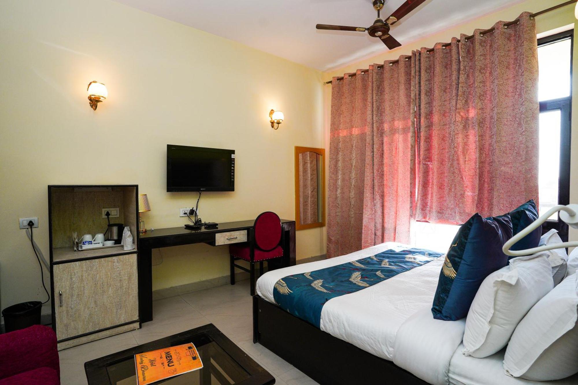 Hotel Neeraj Bhawan- Triveni Ghat Risikés Kültér fotó
