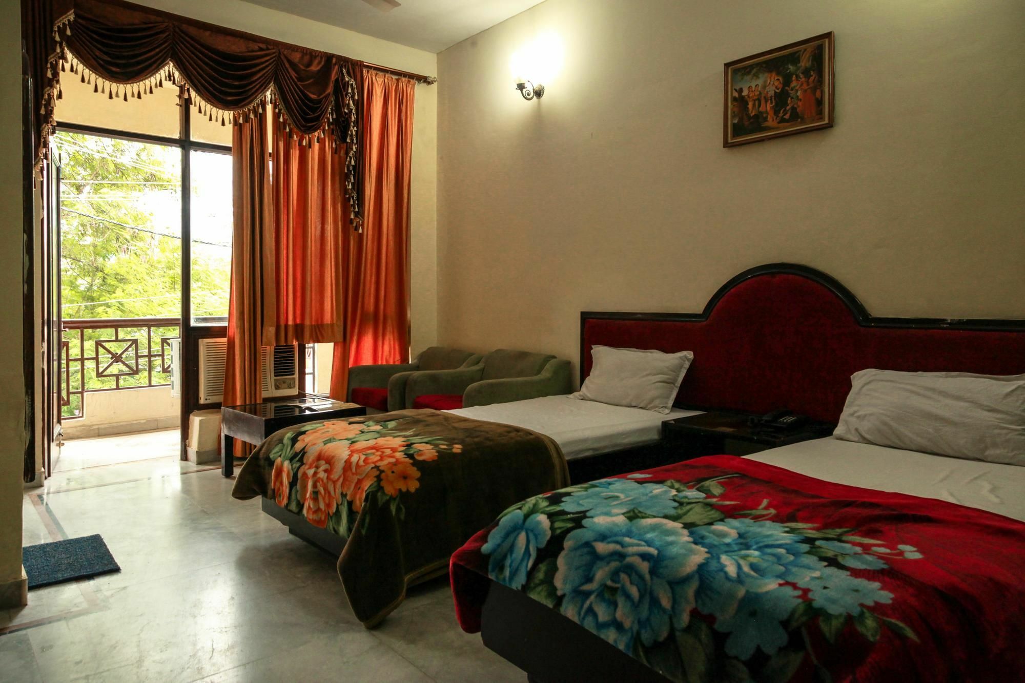 Hotel Neeraj Bhawan- Triveni Ghat Risikés Kültér fotó